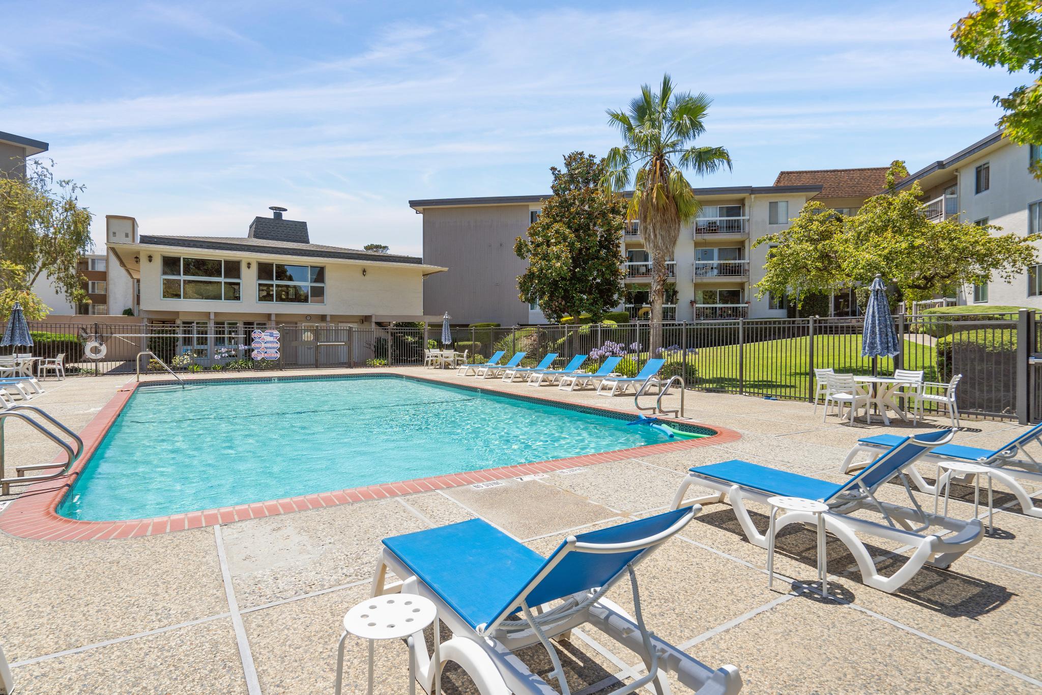 950 Shorepoint Ct, Alameda, California 94501, 1 Bedroom Bedrooms, ,1 BathroomBathrooms,Condo,Active Listings,Shorepoint,1394