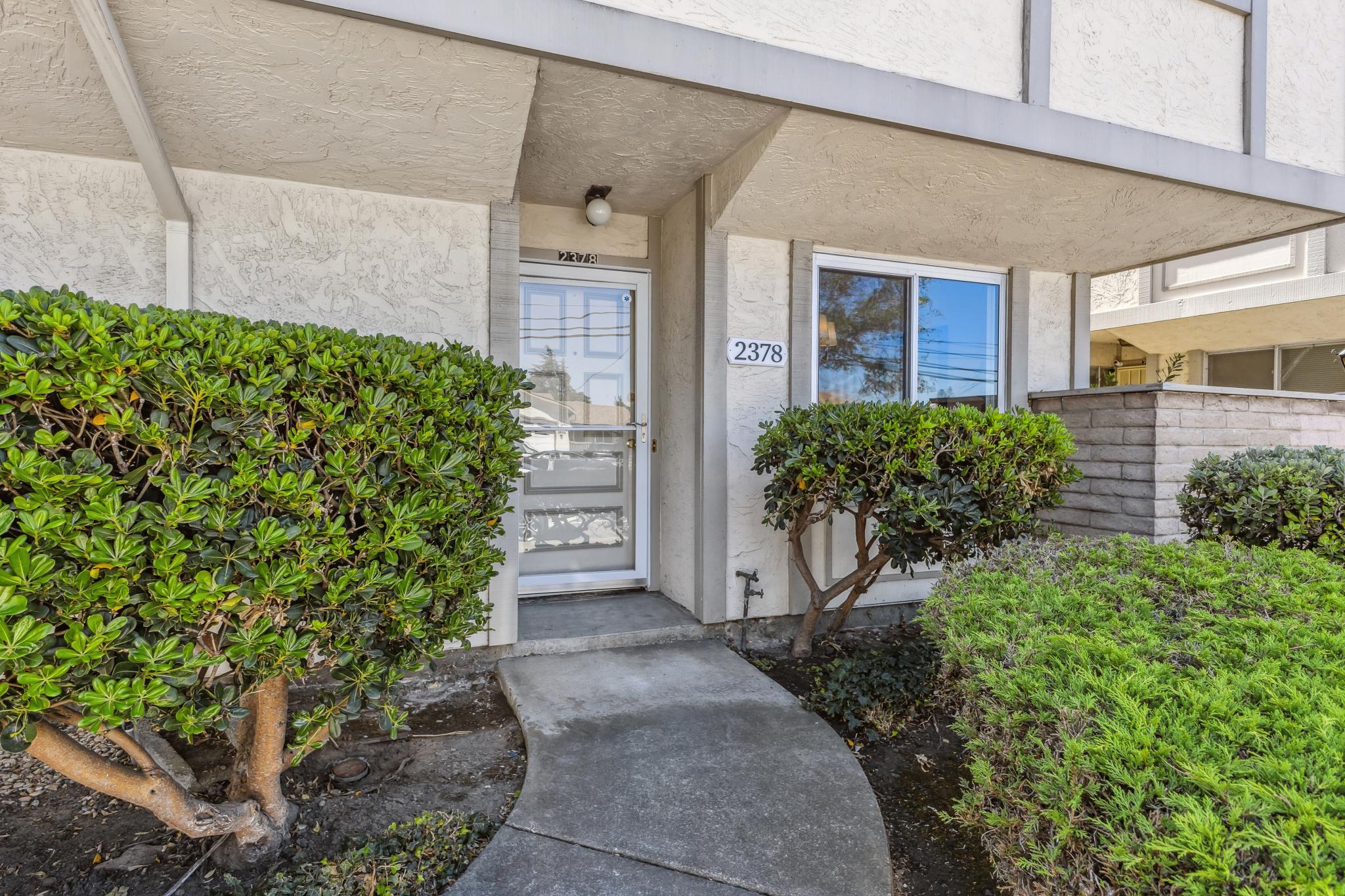 2378 Fairway Dr, San Leandro, California 94577, 3 Bedrooms Bedrooms, ,2.5 BathroomsBathrooms,Townhouse,Active Listings,Fairway,1399